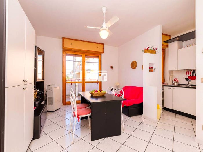 Appartamento trilocale in vendita in Via Perugia, Lido Campomarino, Campomarino
