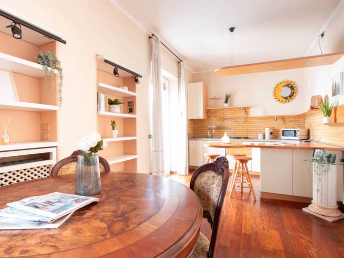 Appartamento quadrilocale in vendita in Via Marsala, Valdonega, Verona