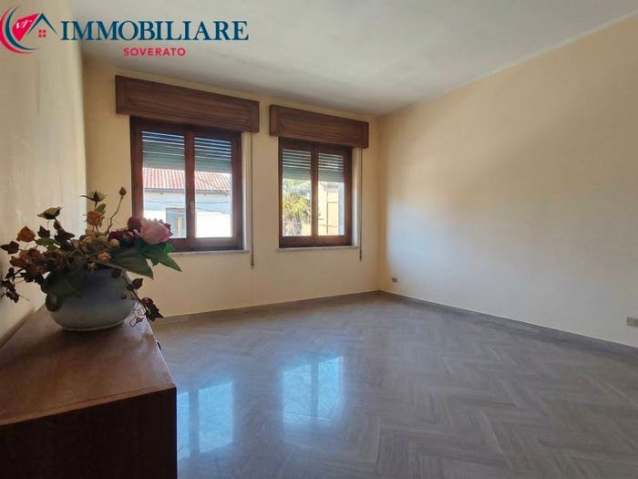 Appartamento trilocale in vendita in Via Roma, Centro, Davoli