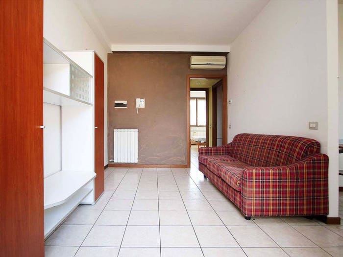 Appartamento bilocale in vendita in Via Ugo Foscolo, Casate, Bernate Ticino