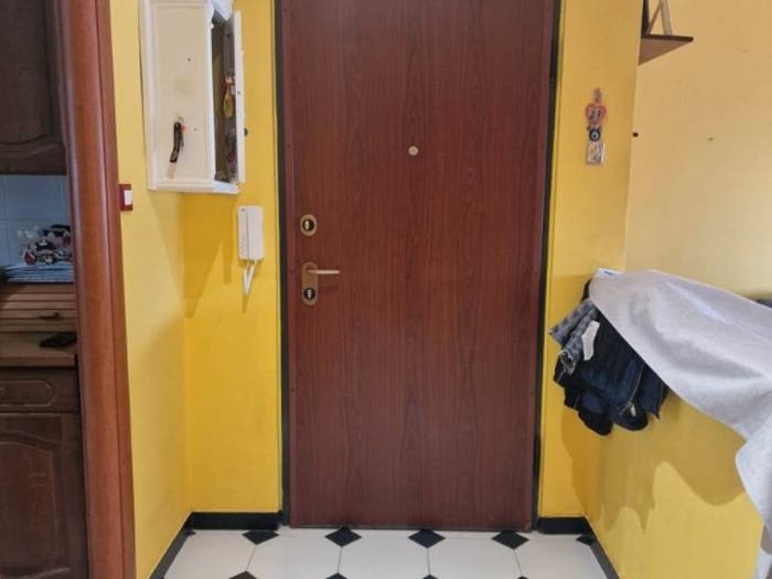 Appartamento trilocale in vendita in Via Carlo Emery, Marassi, Genova