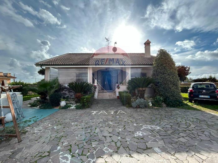 Casa quadrilocale in vendita in via frassine, Campo di Carne Pantanelle, Aprilia