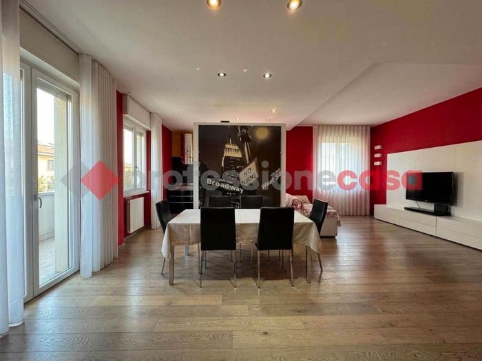Appartamento quadrilocale in vendita in via statale, Veggia Villalunga, Casalgrande