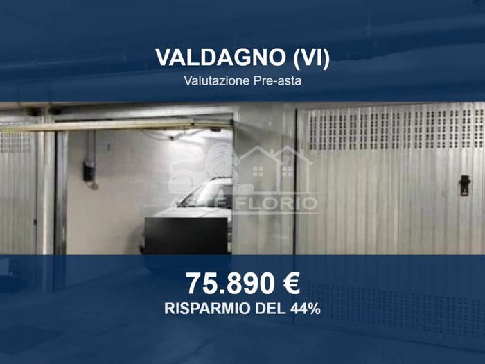 Appartamento quadrilocale in vendita in Viale Duca D'Aosta, Centro, Valdagno