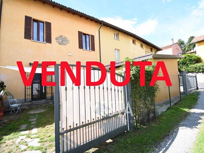 Casa con 5 locali in vendita in Via Galileo Galilei, Sartirana Cassina Cicognola Sabbioncello, Merate