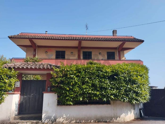 Casa con 6 locali in vendita in via Aldo Moro, Spigno Saturnia Inferiore, Spigno Saturnia