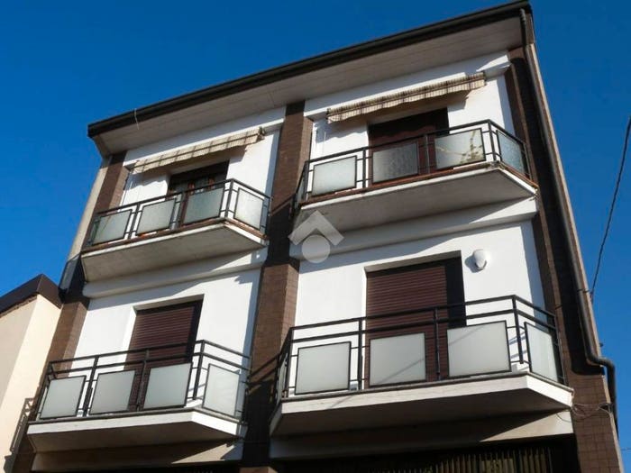 Appartamento trilocale in vendita in Via Dante Alighieri, Origgio