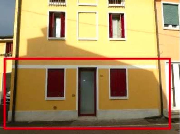 Appartamento quadrilocale in vendita in Via IV Novembre, Caldogno Rettorgole Cresole, Caldogno