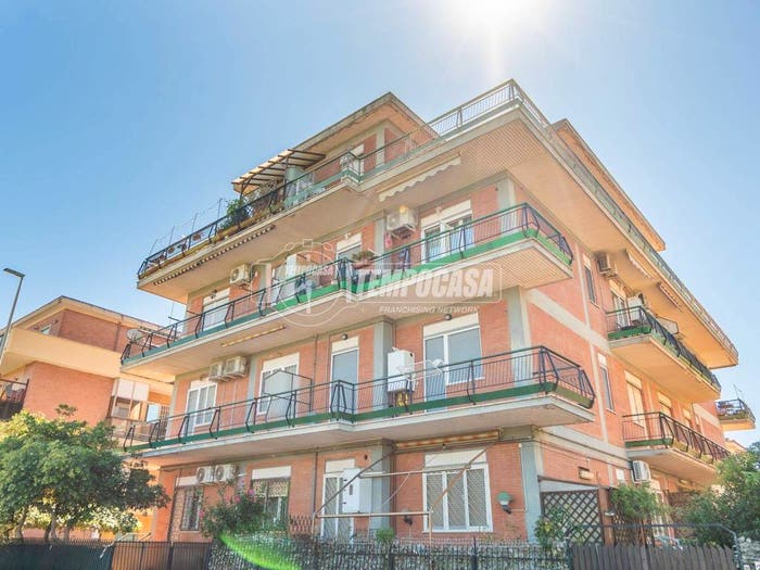 Appartamento bilocale in vendita in Via Roma, Zona Domitilla, Ladispoli