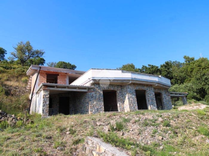 Casa con 6 locali in vendita in Via san martino, Torraca