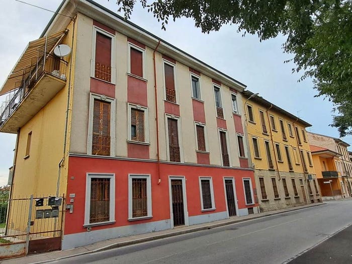 Appartamento trilocale in vendita in Via Camillo Benso di Cavour, Centro, Cislago