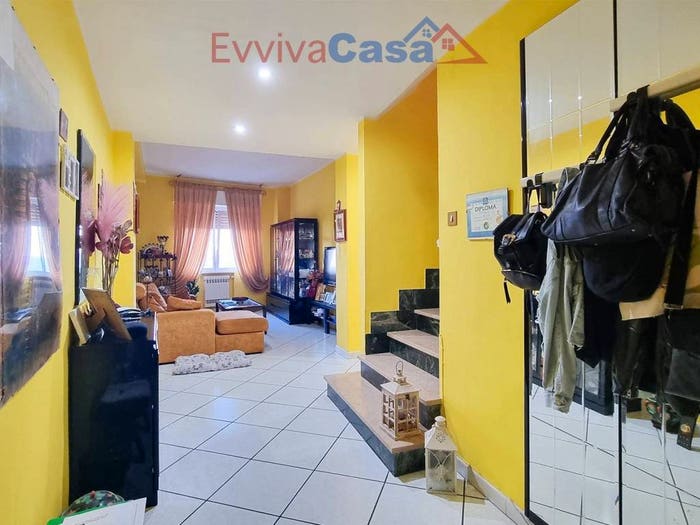Casa con 5 locali in vendita in Vicolo Bianco, Centro, Ostra Vetere