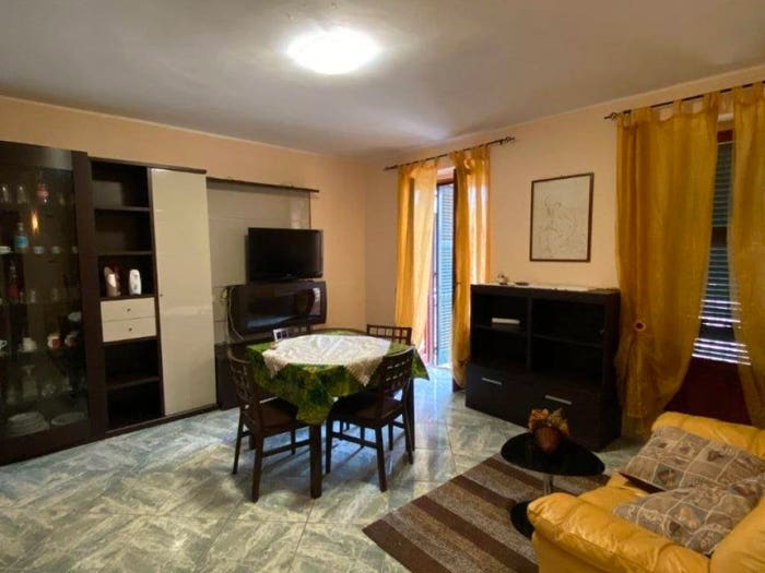 Appartamento con 6 locali in vendita in Via Virgilio, Centro, Fondi