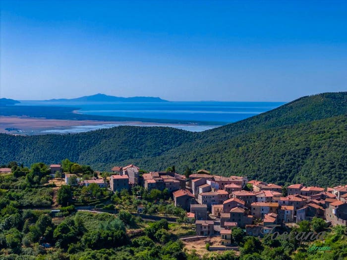 Appartamento quadrilocale in vendita in Via del Podere, Tirli Vetulonia Buriano, Castiglione della Pescaia