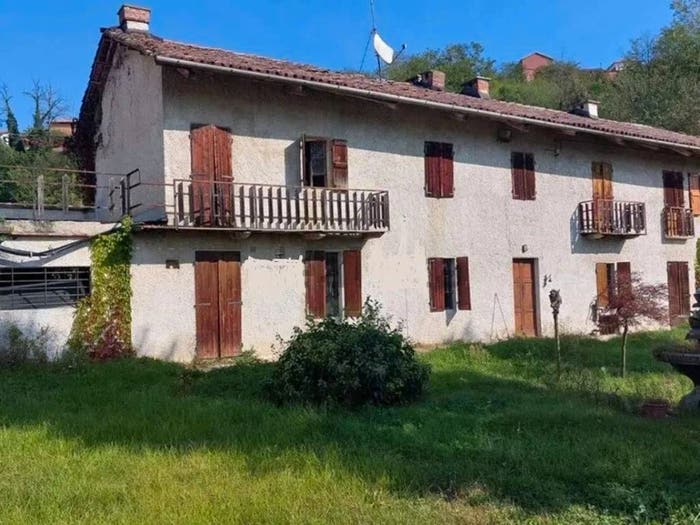 Casa con 6 locali in vendita in Strada Ripasso SNC, Revigliasco d'Asti