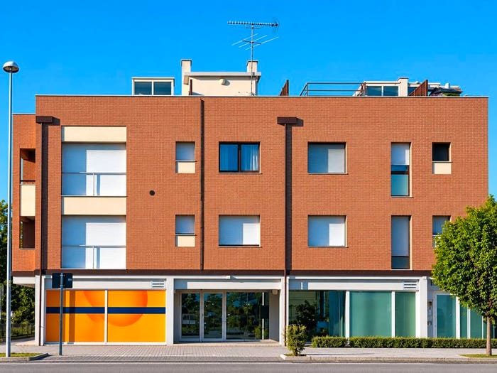 Appartamento trilocale in vendita in Via Guglielmo Marconi, Centro, Falconara Marittima