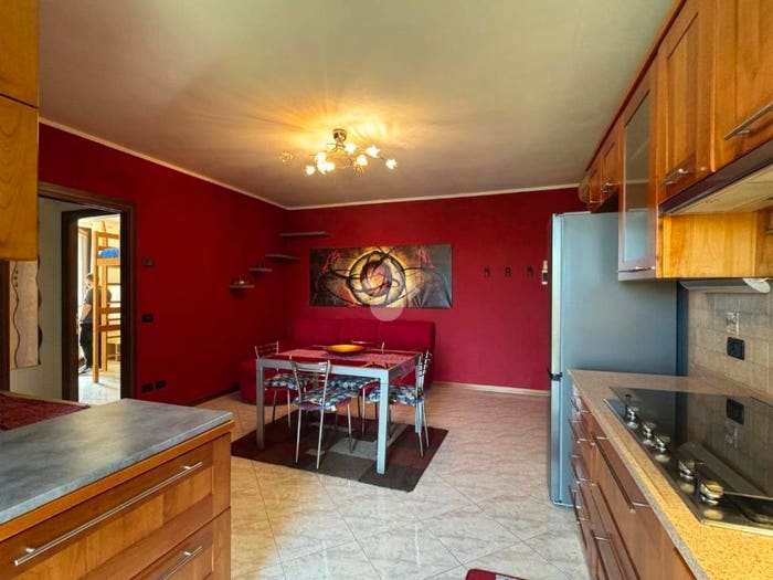 Appartamento trilocale in vendita in Via Enrico Fermi, Mezzavia, Due Carrare