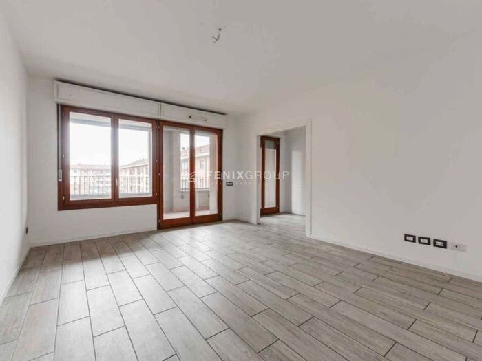Appartamento trilocale in vendita in Via Maccacaro, Gratosoglio, Milano