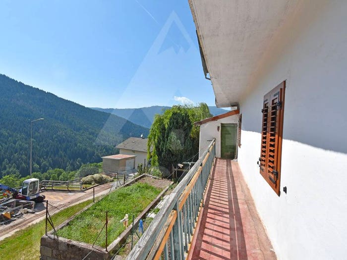Appartamento quadrilocale in vendita in Frazione Casatta, Casatta, Valfloriana