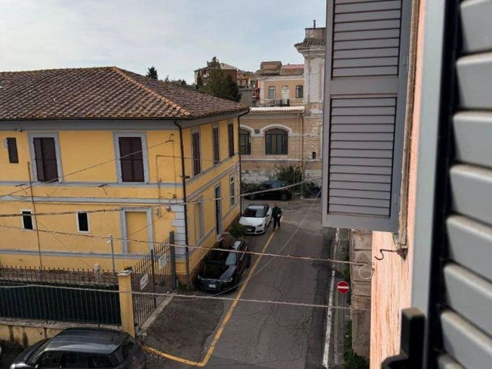 Appartamento quadrilocale in vendita in Viale Giugno, Centro, Magliano Sabina