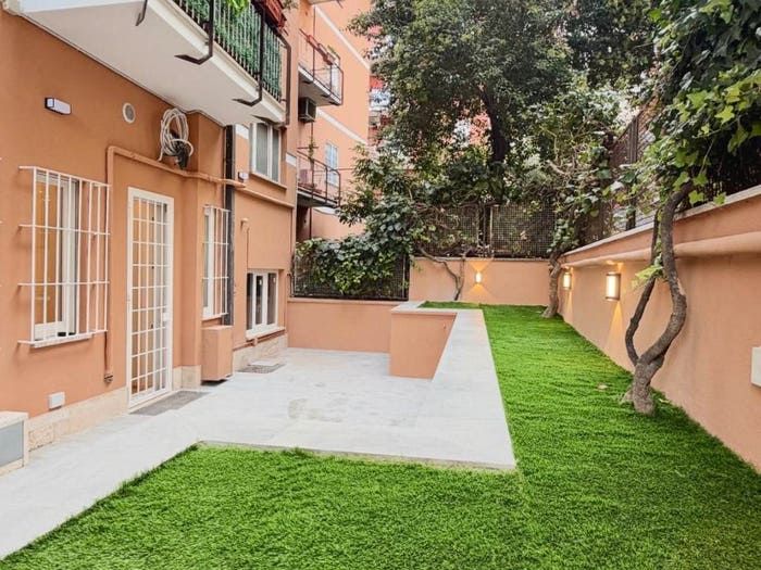 Appartamento trilocale in vendita in Via Nomentana, Talenti Monte Sacro, Roma