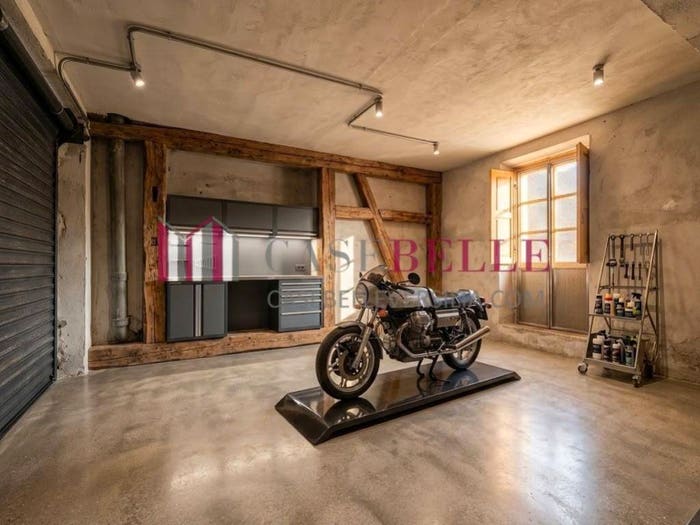 Casa con 6 locali in vendita in Via XXV Aprile, Camaiore Paese, Camaiore