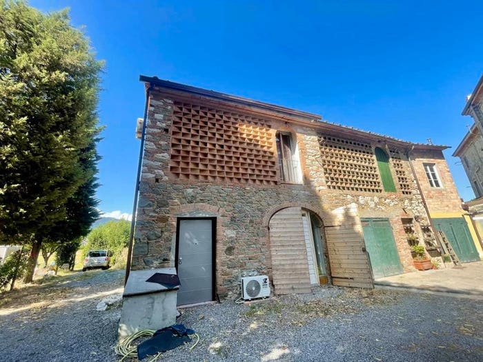 Casa in vendita in Segromigno San Colombano, Capannori
