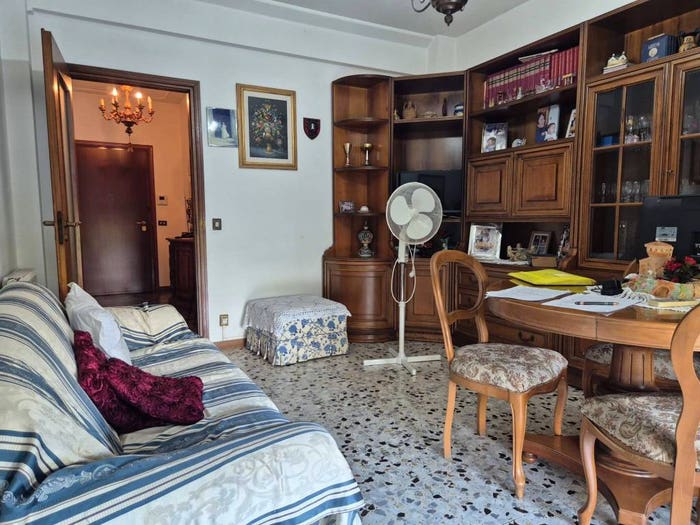Appartamento con 5 locali in vendita in Via Antonio Canova, Cintoia Le Torri, Firenze