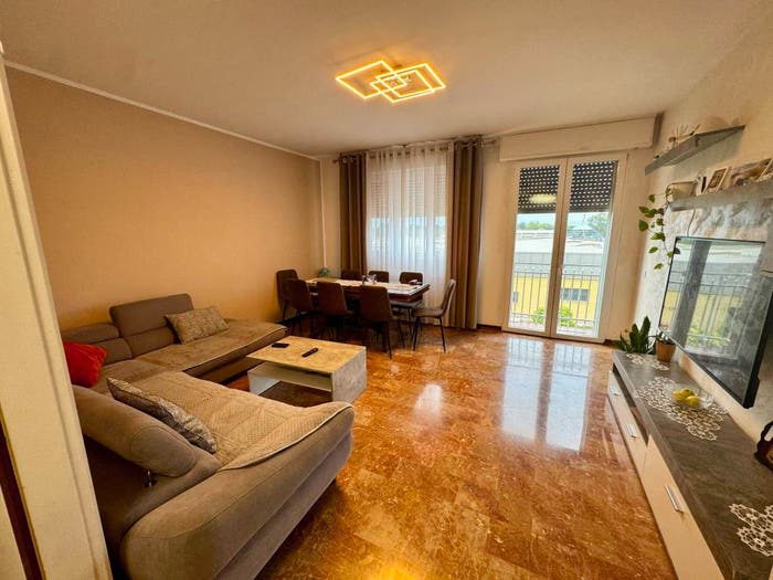 Appartamento quadrilocale in vendita in Via Segaluzza, Vallenoncello, Pordenone