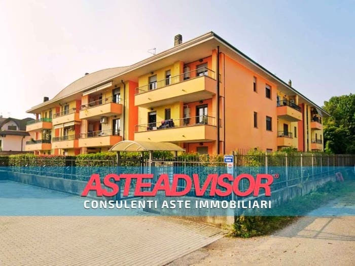 Appartamento con 6 locali in vendita in Frazione Borsano Via Magenta, Borsano, Busto Arsizio
