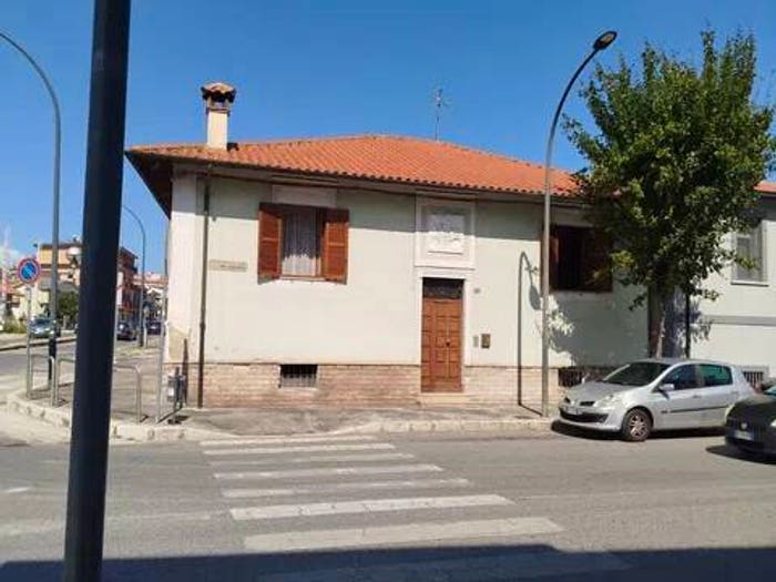 Casa con 6 locali in vendita in Via Monte Velino, Centro, Avezzano
