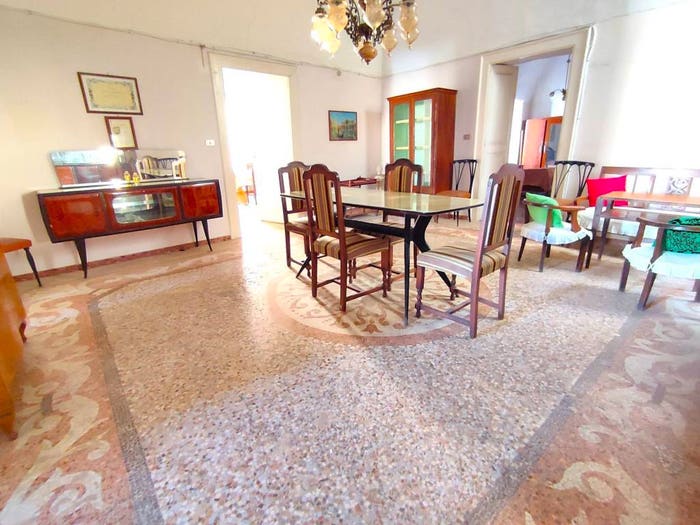 Casa con 6 locali in vendita in Via Antonietta De Pace, Centro Storico, Gallipoli