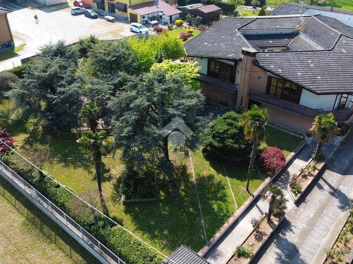 Casa con 6 locali in vendita in Via Unione Europea, Centro, Marmirolo