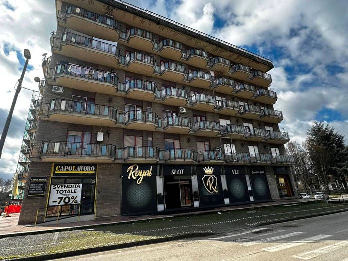 Appartamento con 5 locali in vendita in Via Ferrovia, Atripalda