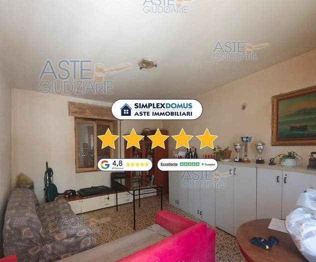 Appartamento con 5 locali in vendita in Mergozzo, Pombia