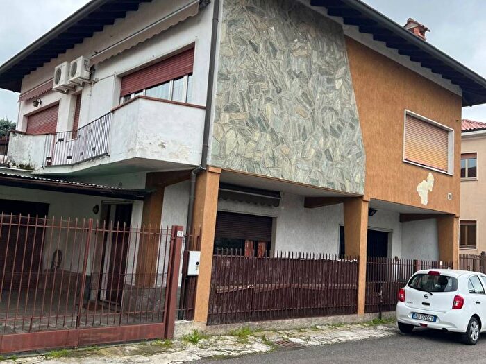 Casa con 5 locali in vendita in Via Antonio Amatore Sciesa, Ravello Villastanza Villapia, Parabiago