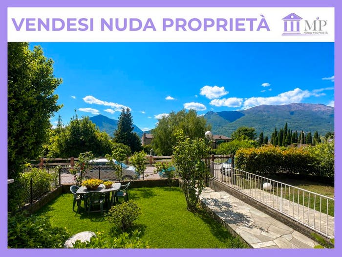 Appartamento trilocale in vendita in Via Villaggio Giardino, Centro, Bellano