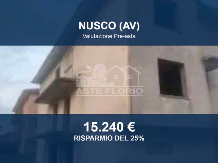 Casa con 5 locali in vendita in Via Santi Giovanni e Paolo, Centro, Nusco
