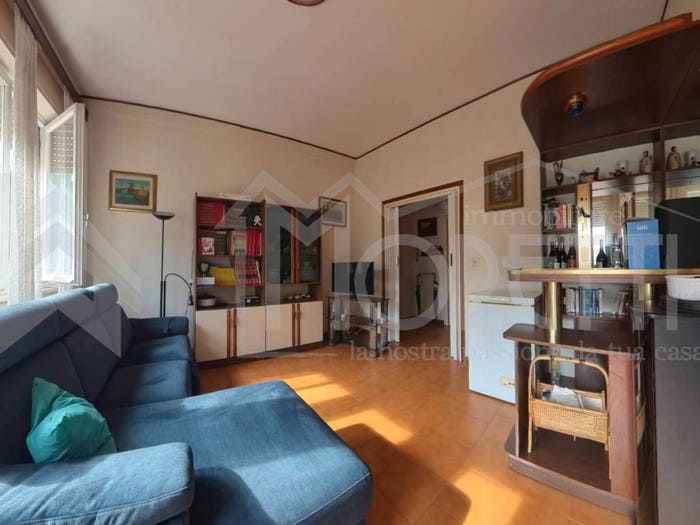Appartamento con 5 locali in vendita in Via Tommaseo, La Rosa, Livorno