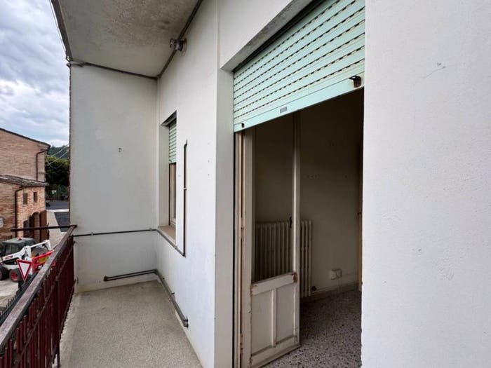 Appartamento quadrilocale in vendita in Piazza Mario Cifala, Centro, Montottone