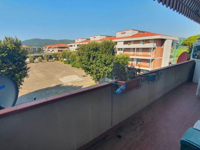 Appartamento trilocale in vendita in Luni Mare, Luni