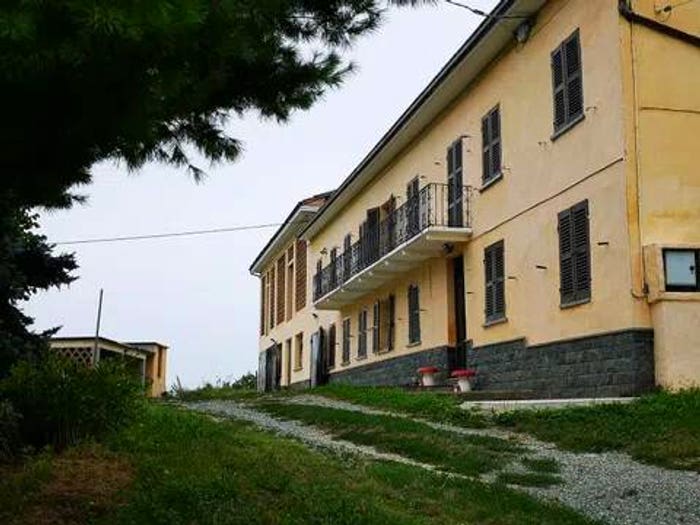 Casa con 6 locali in vendita in Urb Nizza Monferrato Nizza Monferrato, Nizza Monferrato