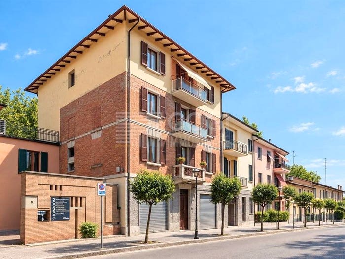 Appartamento con 5 locali in vendita in Centro Storico, Imola