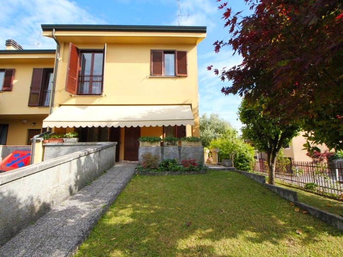 Casa quadrilocale in vendita in Via delle Rose, Parco Alto Milanese, Legnano