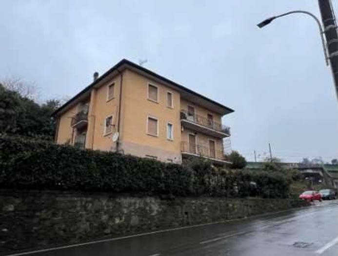 Appartamento trilocale in vendita in Via C Cantù, Canova San Zeno, Olgiate Molgora