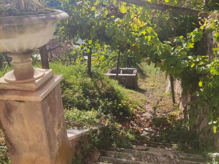 Casa con 6 locali in vendita in Centro, Carrara
