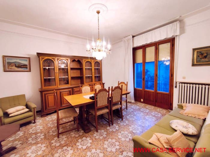 Casa con 6 locali in vendita in Via di Noferi, Pestello Ginestra, Montevarchi