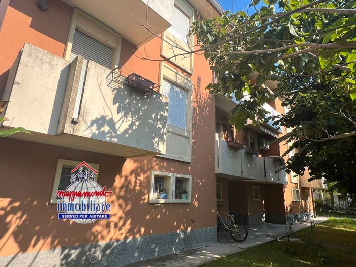 Appartamento quadrilocale in vendita in VIA PUCCINI, Pieve di Cento