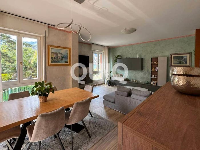 Appartamento trilocale in vendita in Via Monte Spluga, Lungolago, Lecco