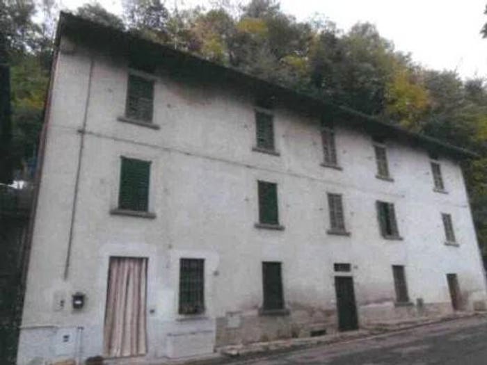 Casa quadrilocale in vendita in Via Piave, Paladina